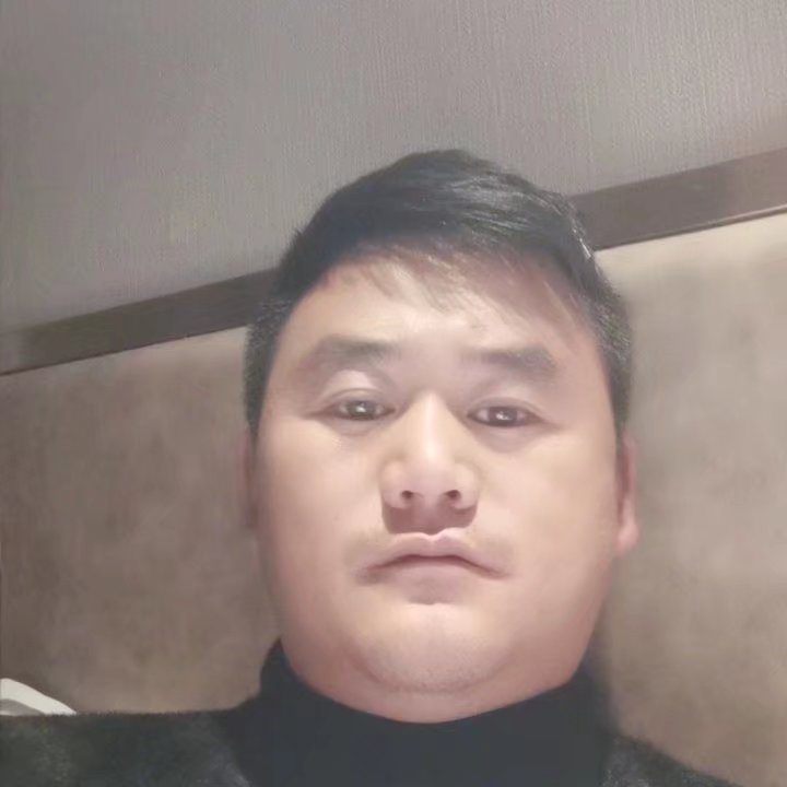 奔跑的第一张照片--凉山中老年相亲网